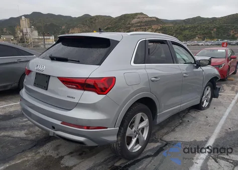 2020 Audi Q3 Premium 45 Tfsi Quattro Tiptronic z USA, uszkodzony, nr VIN WA1AECF36L1111489